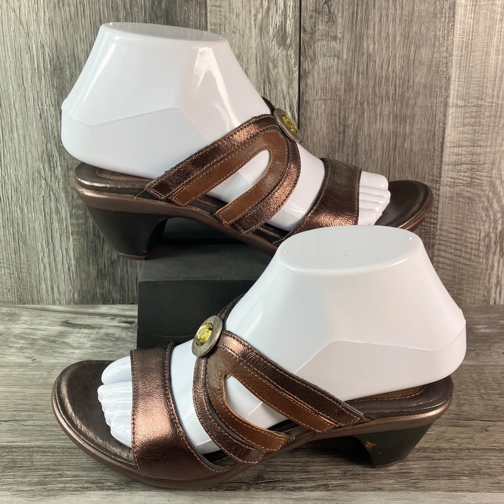 Naot Bronze Metallic Leather Slide Sandals Comfort Block Heel Women's Size 37
